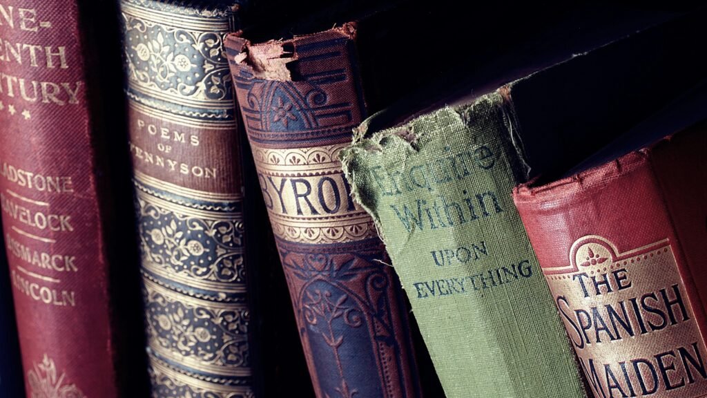 Literature Review Books And Academic Sources For Research Writing.